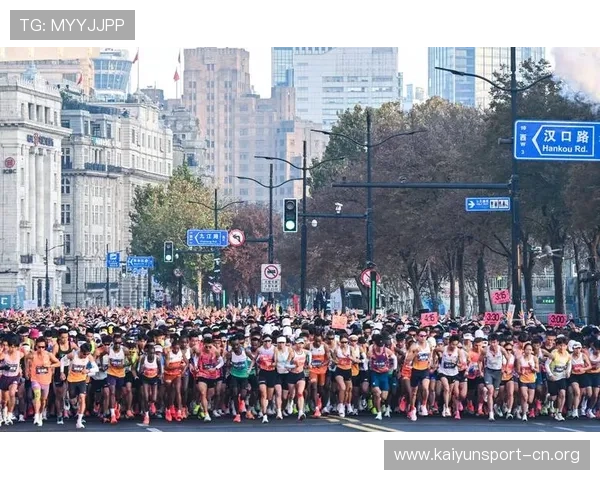 马拉松热潮再升级全面激发体育经济新活力拓展更多多元消费新场景